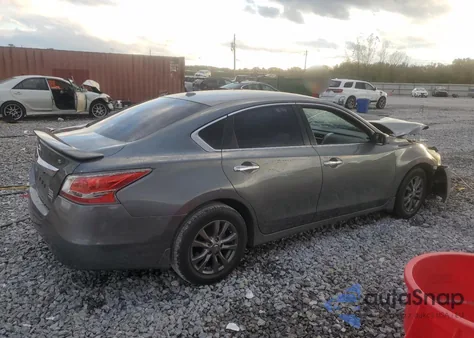 2015 Nissan Altima 2.5 из США, поврежденный, VIN 1N4AL3APXFN921491